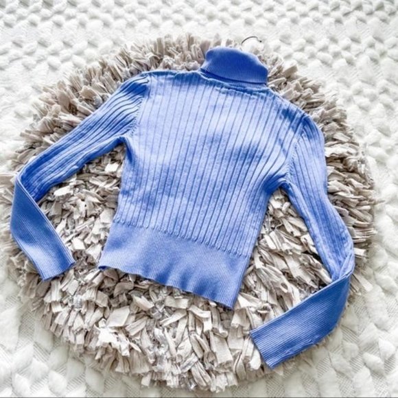 Zara Turtleneck│Medium│Zara - Picture 2 of 4